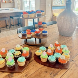 cupcakes on a wooden counter